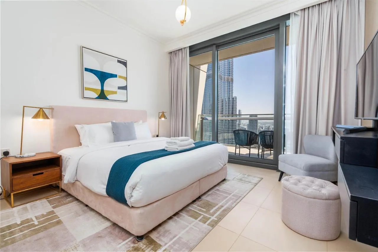 Vacay Lettings - Burj Vista High Floor Burj Khalifa & Fountain View Apartment Dubai