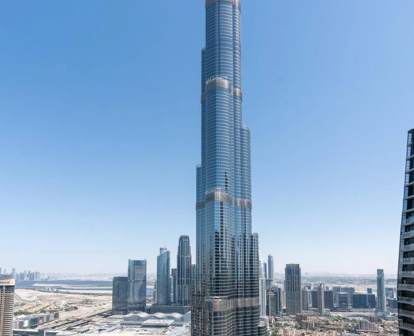 Vacay Lettings - Burj Vista High Floor Burj Khalifa & Fountain View Apartment Dubai