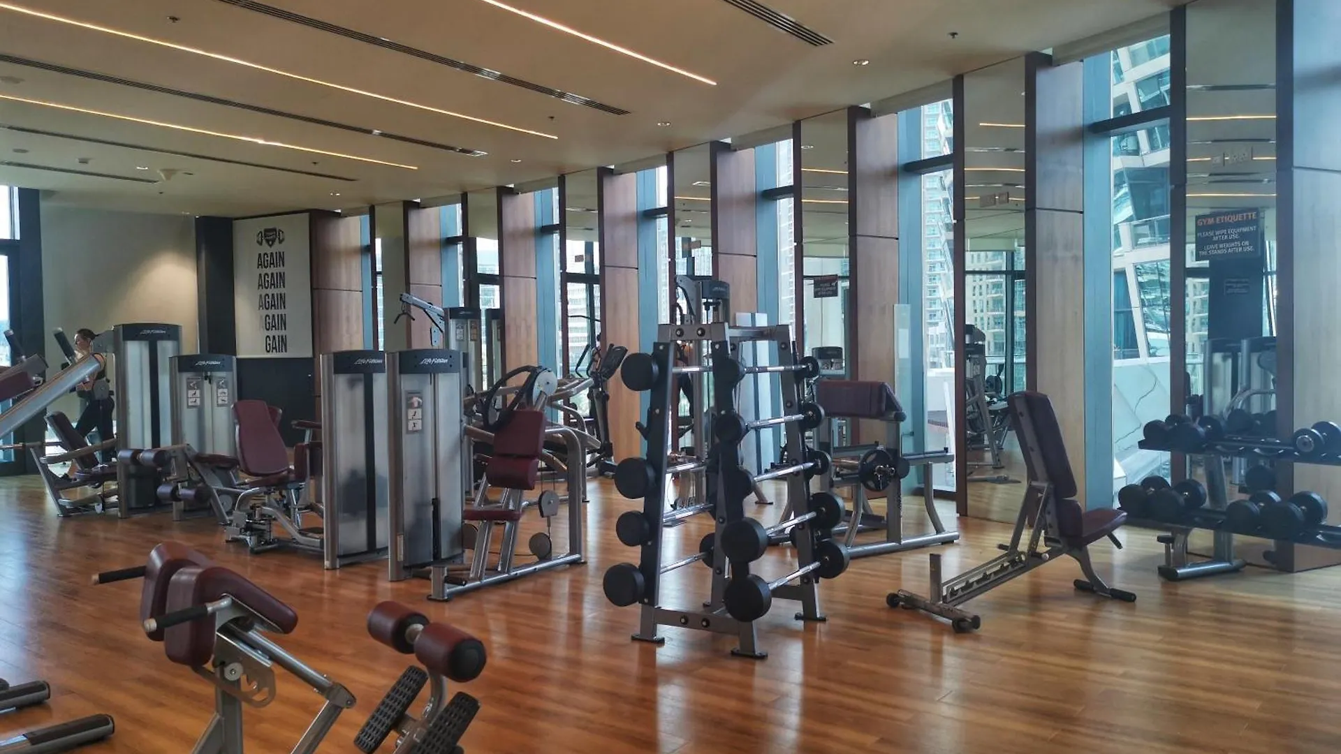 Vacay Lettings - Burj Vista High Floor Burj Khalifa & Fountain View Apartment Dubai
